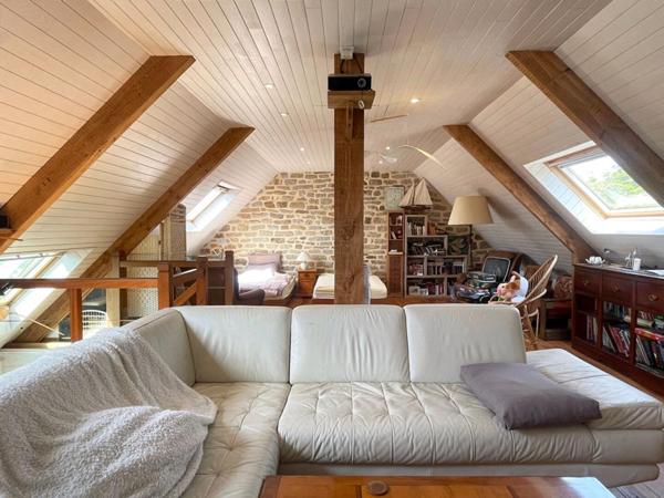 Loctudy Centre-ville, maison familiale 190 m2 avec appartement T2 attenant