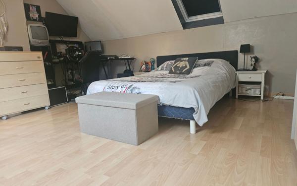 Maison à vendre    2 pièces •  Saint-Léger-lès-Domart