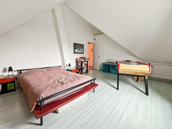 Maison 7 pièces avec terrain de 630 m² Igny  DPE C