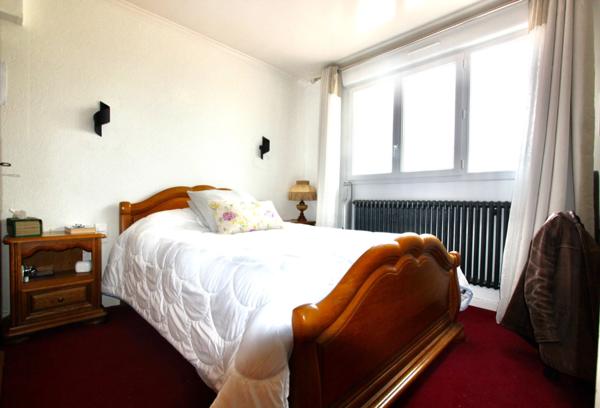 Maison à vendre 9 pièces LA LANDE DE FRONSAC (33)