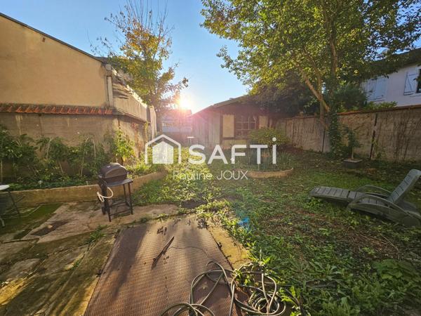 Immeuble à rénover avec 4 logements et un local professionnel (dentiste)