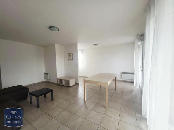 Appartement à louer 3 pièces 71.76m²