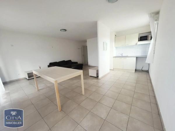 Appartement à louer 3 pièces 71.76m²