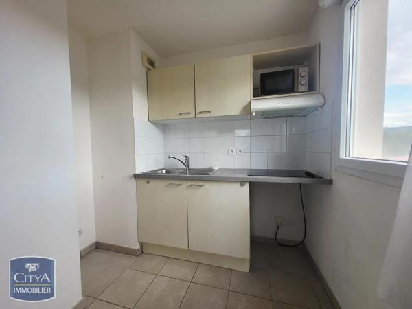 Appartement à louer 3 pièces 71.76m²