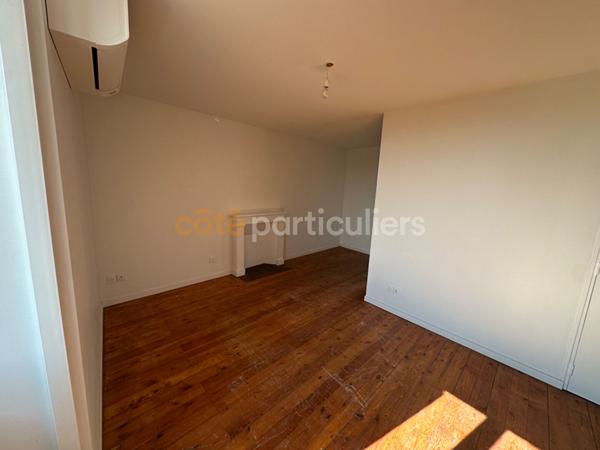 Location Appartement52 m² - 3 Pièces - MORTAGNE SUR SEVRE (85290)