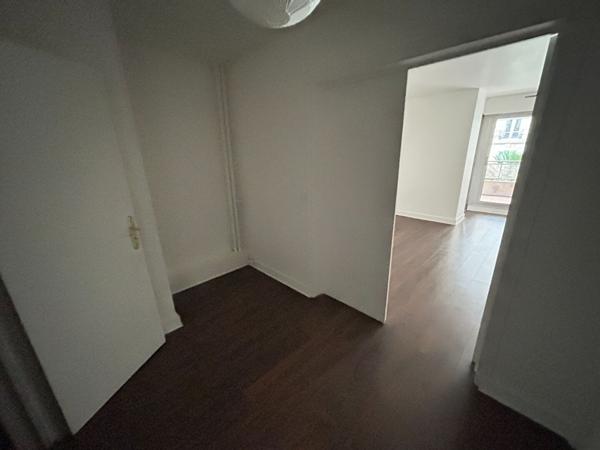 STUDIO / 37m² / PARIS 16EME