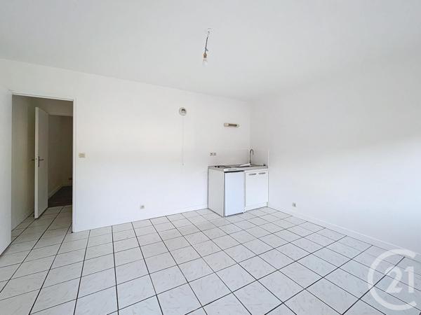 Appartement à vendre  2 pièces - 33 m2 GUINGAMP - 22