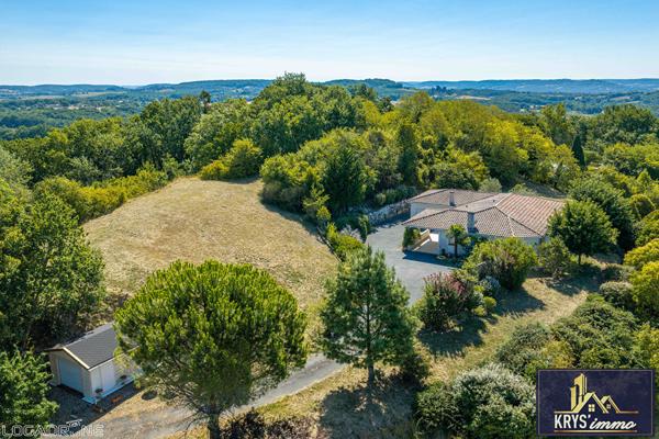 47300 VILLENEUVE SUR LOT Propriété de caractère avec vue panoramique à Villeneuve/Lot