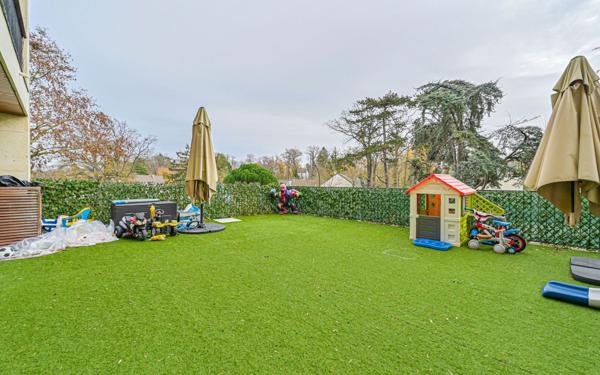 Appartement à louer    3 pièces • 70,47 m2 La Celle-Saint-Cloud