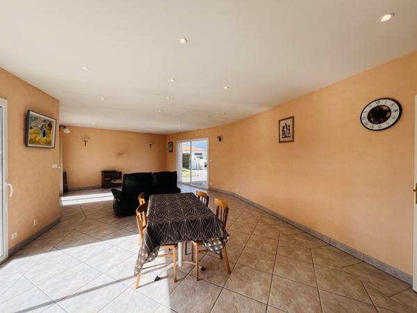 Maison 7 pièces - 181 m² Exclusivité efficity