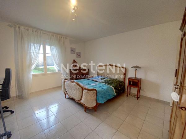 PAVILLON INDIVIDUEL SUR TERRAIN DE 2696 M² - CONDREN - VIABLE DE PLAIN-PIED - 6 CHAMBRES - 288 m2