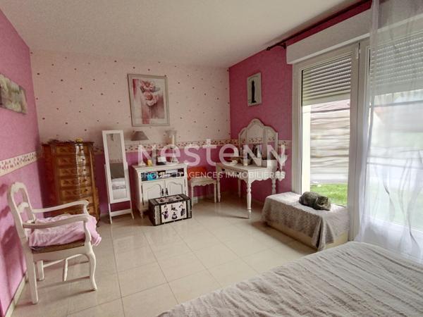 PAVILLON INDIVIDUEL SUR TERRAIN DE 2696 M² - CONDREN - VIABLE DE PLAIN-PIED - 6 CHAMBRES - 288 m2