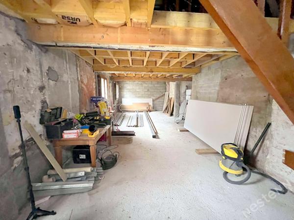 CHAUMONT EN VEXIN Maison de 75 m² avec dépendance attenante et communicante de 50 m² au sol (+ combles aménageables) sur 1500 m² de terrain