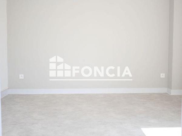 Location Appartement 3 pièces 53.05 m² - APPARTEMENT N°4 Rochefort 17300