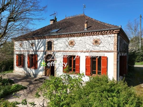 Maison
         6 pièces
        - 215 m² Exclusivité 249 000 € *