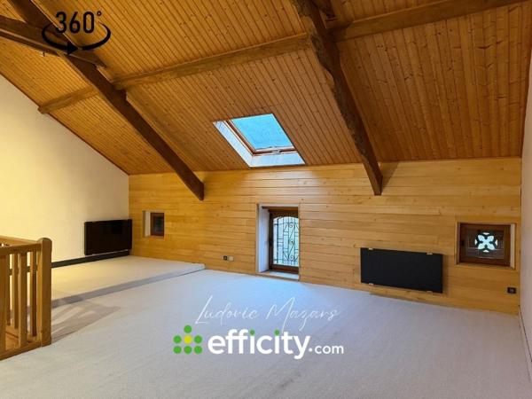 Maison 6 pièces - 215 m² Exclusivité efficity