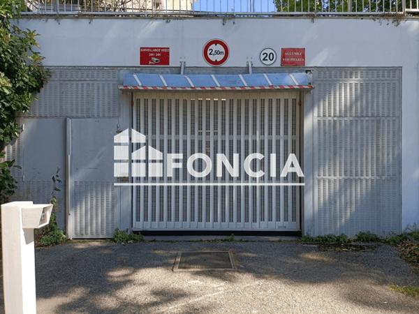 Location Parking - 34 A 50 AVENUE LA BRUYERE Grenoble 38100