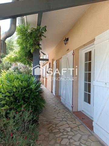 Maison familiale au calme dans un écrin de verdure