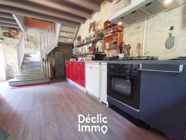 Vente maison en pierre Coulonges sur l'autize, 111m² 2299m² 5 pièces 209 000€