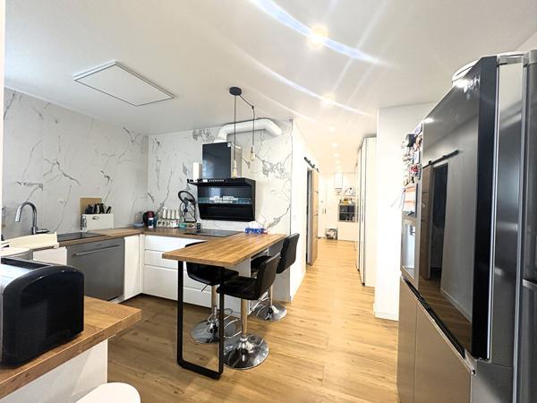 Appartement Appartement Bordeaux 4 pièces 88 m2- balcons 88 m²
