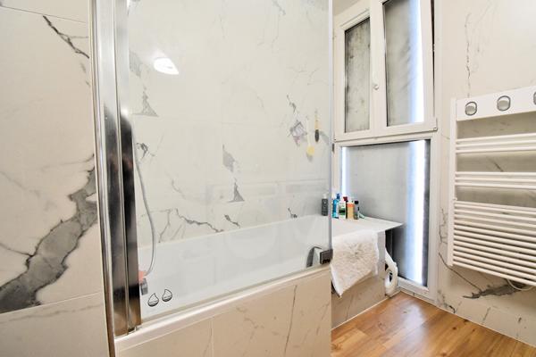 Appartement Appartement Bordeaux 4 pièces 88 m2- balcons 88 m²