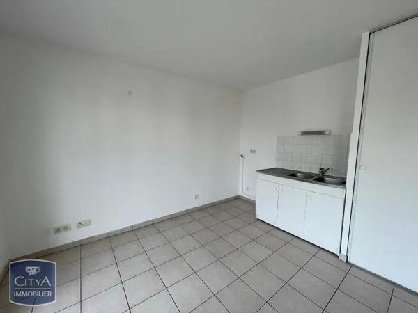 Appartement à louer 2 pièces 45.61m² Amiens (80090)