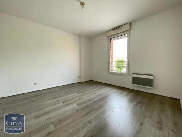 Appartement à louer 2 pièces 45.61m² Amiens (80090)