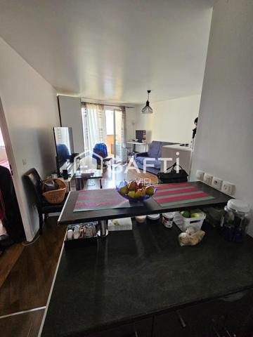 APPARTEMENT 2P AVEC BALCON/TERRASSE ET PARKING