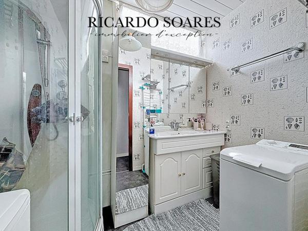 60700 PONT-SAINTE-MAXENCE / MAISON DE PLAIN-PIED 82m2 / 3 CHAMBRES / JARDIN / GARAGE