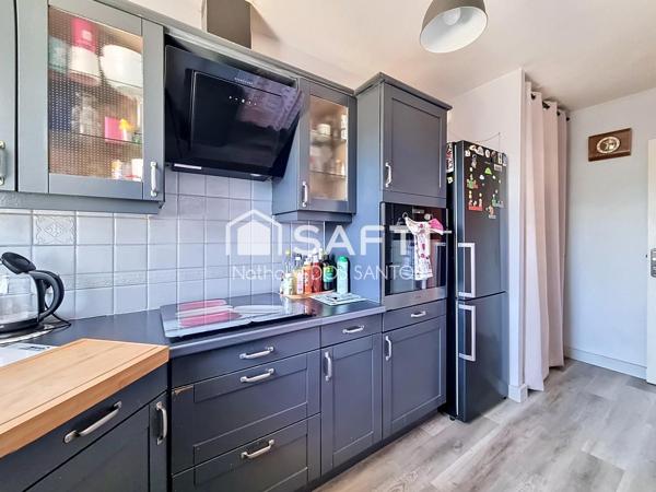 Appartement T3 avec loggia dans une petite résidence