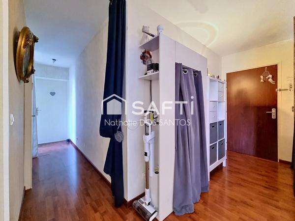 Appartement T3 avec loggia dans une petite résidence