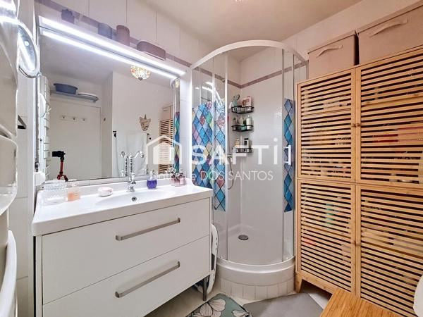 Appartement T3 avec loggia dans une petite résidence
