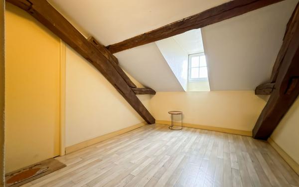 Appartement à vendre    2 pièces • 33 m2 Périgueux