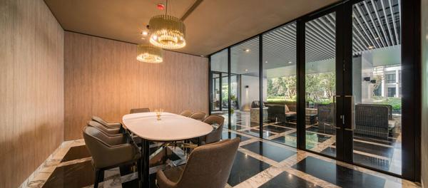 Park Origin Phrom Phong Condominiums haut de gamme dans le quartier prestigieux de Sukhumvit 24