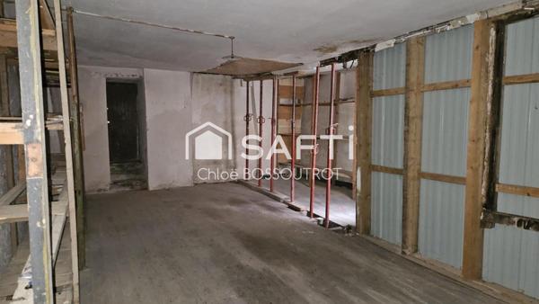 Immeuble de rapport 315 m2 Segré Hyper centre