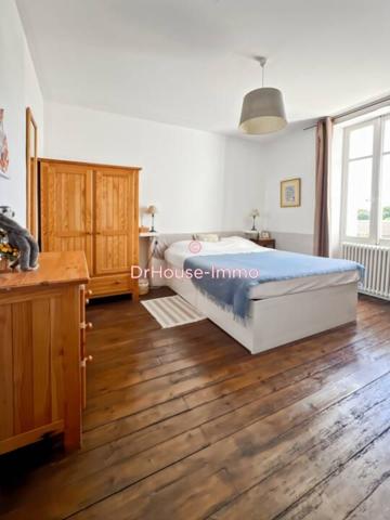 Maison à vendre 7 pièces de 206 m²