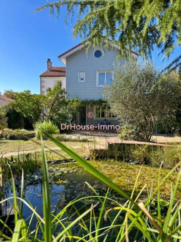 Maison à vendre 7 pièces de 206 m²