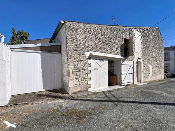 Maison à vendre 140 448 € Mauzé-sur-le-Mignon 5 p 124 m² DPE E