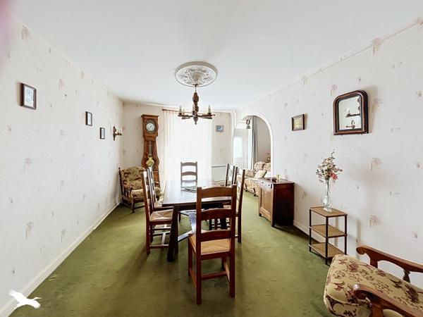 Maison à vendre 140 448 € Mauzé-sur-le-Mignon 5 p 124 m² DPE E