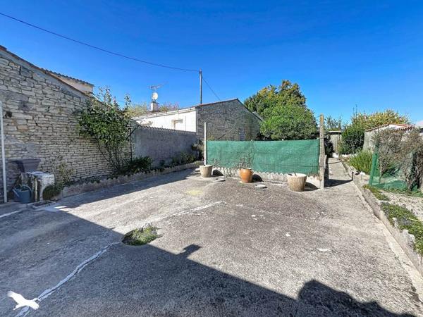 Maison à vendre 140 448 € Mauzé-sur-le-Mignon 5 p 124 m² DPE E