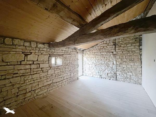 Maison à vendre 66 780 € Coulgens 4 p 122 m² DPE