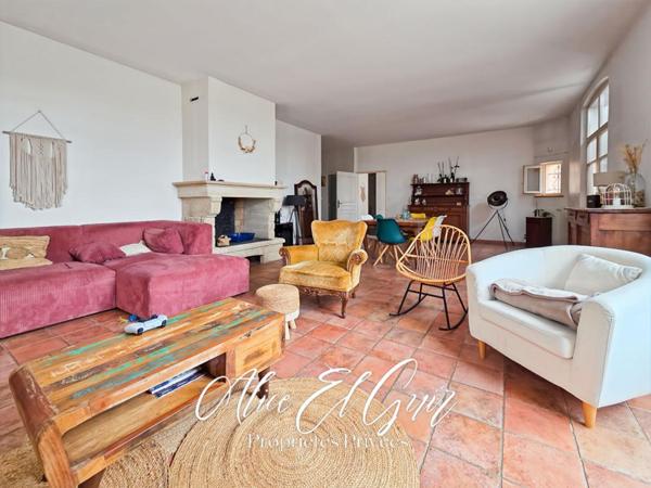 Maison Trebes 6 pièce(s) 182 m2 sur 1700 m²