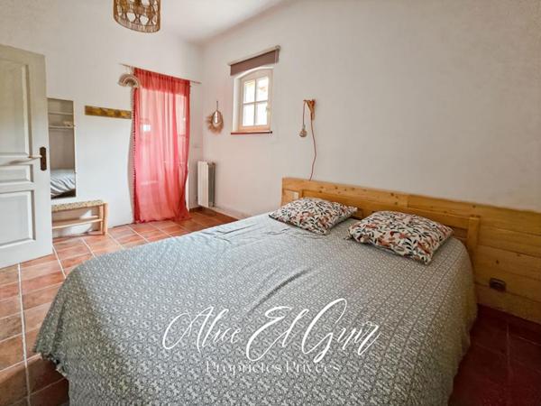 Maison Trebes 6 pièce(s) 182 m2 sur 1700 m²