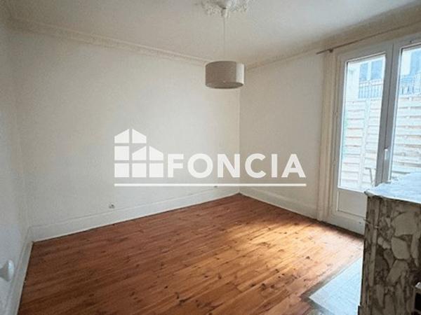 Location Appartement 4 pièces 88.7 m² - 4 RUE GEORGES TEISSIER Saint-etienne 42000