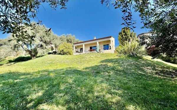 Maison à vendre    4 pièces • 134,96 m2 Vence