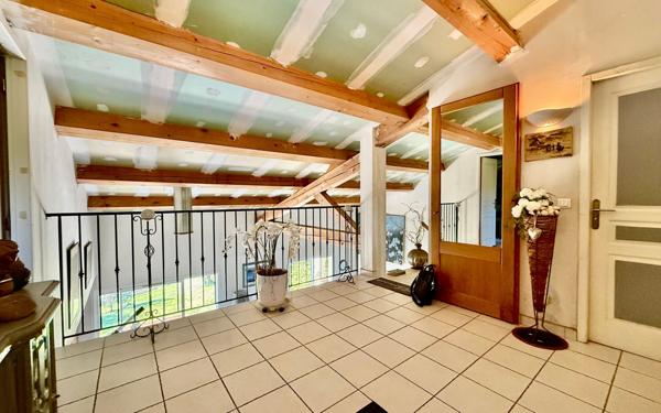 Maison à vendre    4 pièces • 134,96 m2 Vence