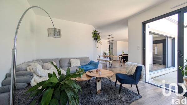 Maison à vendre 7 pièces 143 m² Breuil-Magné