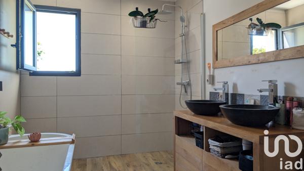 Maison à vendre 7 pièces 143 m² Breuil-Magné