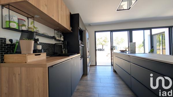 Maison à vendre 7 pièces 143 m² Breuil-Magné