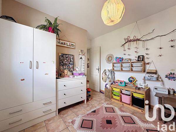 Maison traditionnelle 4 pièces de 82 m² à Six-Fours-les-Plages (83140)